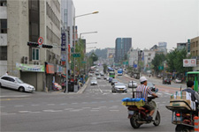 South Korea's road (Sinchon/Hongdae)